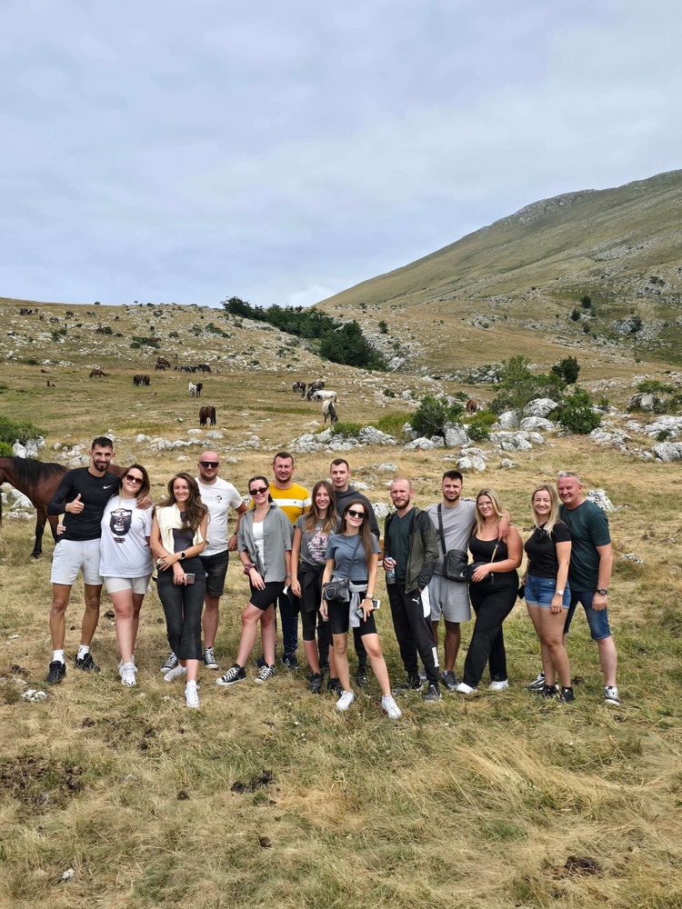 Obilazak divljih konja - 3.5h , quad izleti, Livno izleti